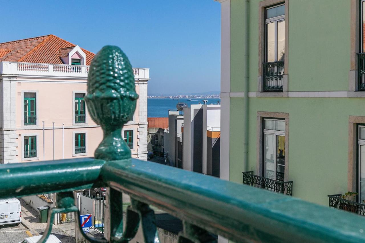 Moderno Apartamento Em Bairro Tipico Lisboeta Lisboa Екстериор снимка